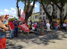 CUT-PB realiza ato contra reforma administrativa