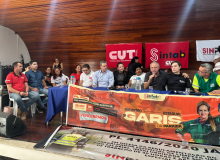 Encontro mobiliza servidores, sindicatos e políticos pelo piso nacional dos Garis